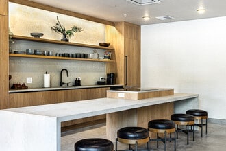 Aria Apartments in Olathe, KS - Building Photo - Interior Photo