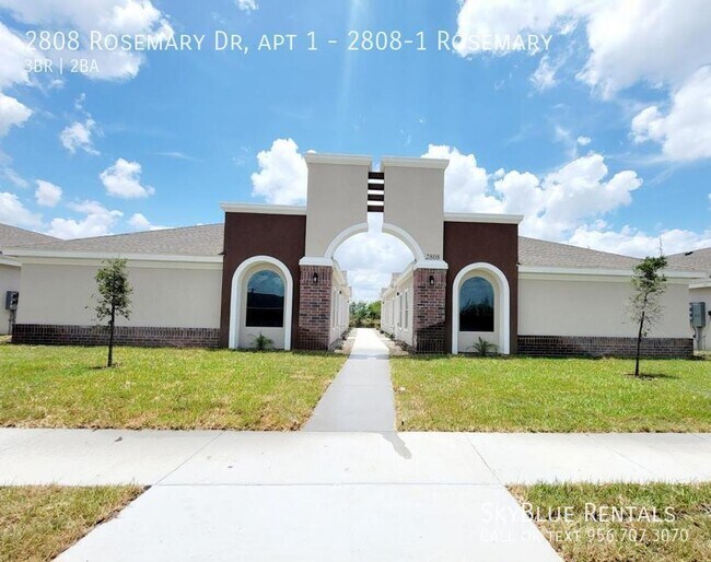 2808 Rosemary Dr in Weslaco, TX - Foto de edificio - Building Photo