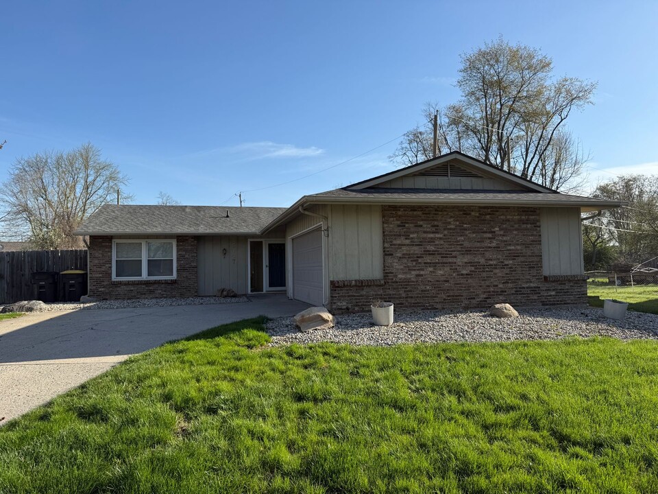 5107 Martinique Rd in Fort Wayne, IN - Building Photo