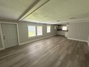 2317 Belvedere Dr in Jackson, MS - Building Photo - Building Photo