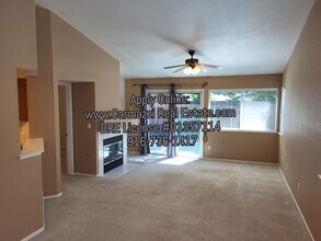 9451 Lakewind Ln in Elk Grove, CA - Building Photo - Building Photo