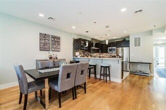 626 Grand St in Hoboken, NJ - Building Photo - Building Photo