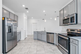 797 Citrus Reserve Blvd in Davenport, FL - Building Photo - Building Photo