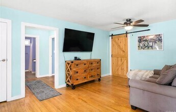 324 W 16th St in Chico, CA - Foto de edificio - Building Photo