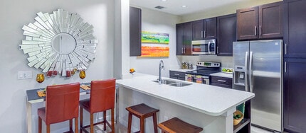 MAA Radius in Newport News, VA - Building Photo - Building Photo