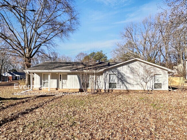 property at 2199 Kingsrow Pkwy