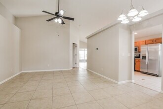 1319 Acorn Cir in Apopka, FL - Building Photo - Building Photo