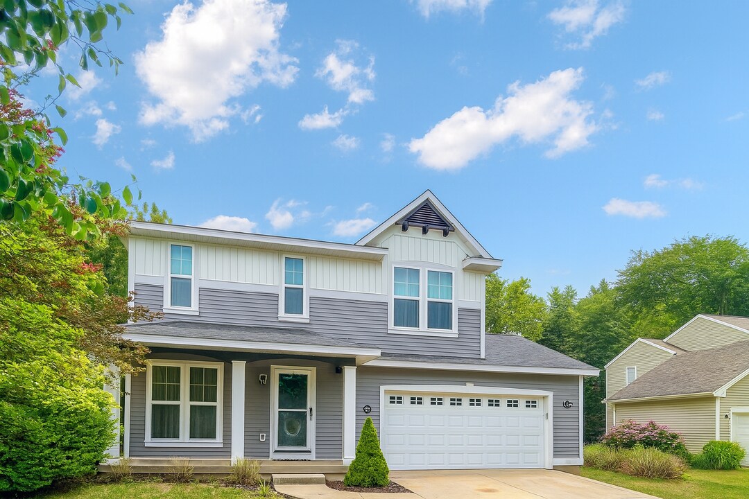 13300 Patchin Dr in Nunica, MI - Building Photo