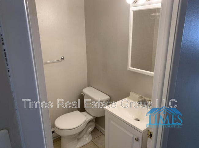 447 Pine St in Royersford, PA - Building Photo - Building Photo