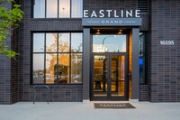 Eastline in Redmond, WA - Foto de edificio - Building Photo