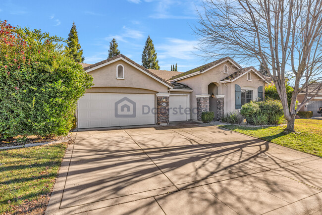 1520 Arrowwood Ln in Roseville, CA - Building Photo - Building Photo