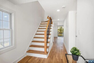 18 Talbot St, Unit 618 in Montclair, NJ - Building Photo - Building Photo