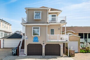 69 N Harrisburg Ave in Atlantic City, NJ - Building Photo