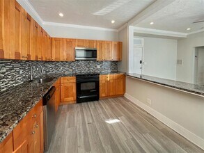 408 Armada Rd in Venice, FL - Building Photo - Building Photo