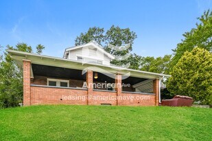 1616 Polk St in Aliquippa, PA - Building Photo