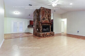 5241 110th Ave N in West Palm Beach, FL - Foto de edificio - Building Photo