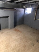 200 Harmison St in Baltimore, MD - Building Photo - Building Photo