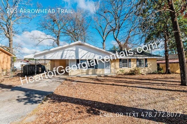 property at 203 Arrowhead Trl