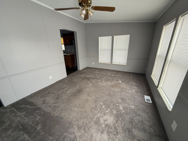 2500 Mann Rd in Village of Clarkston, MI - Foto de edificio - Building Photo