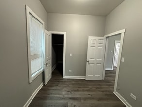 726 E 93rd St in Chicago, IL - Building Photo - Building Photo