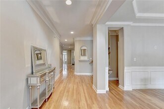106 Magnolia Grove in Alpharetta, GA - Building Photo - Building Photo