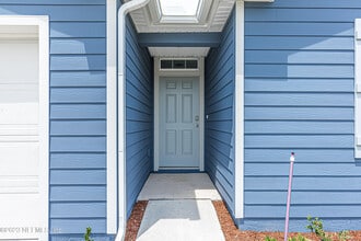 2058 Garrison Wy in Green Cove Springs, FL - Building Photo - Building Photo