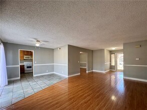 7018 Montcliff Ave in Las Vegas, NV - Building Photo - Building Photo