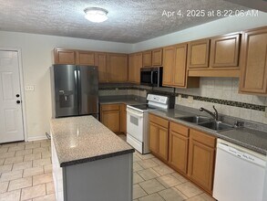 106 Dolores Ct in Raeford, NC - Building Photo - Building Photo