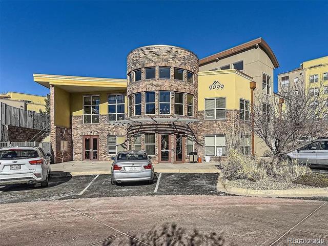 property at 9019 E Panorama Cir