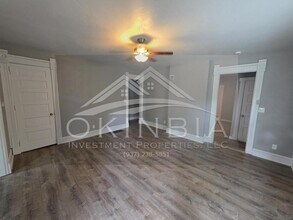 40 Dayton Ave in Dayton, OH - Building Photo - Building Photo