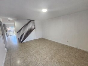 8722 SW 21st Ct in Miramar, FL - Building Photo - Building Photo