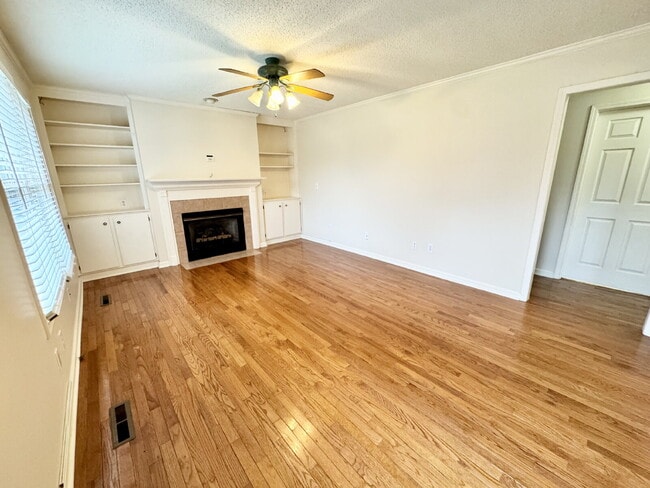 1713 E Main St in Westminster, SC - Building Photo - Building Photo