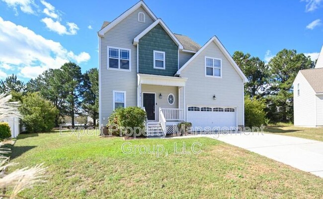 property at 34 Hollyridge Ct