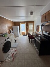 4 Autumn St in Waterville, ME - Building Photo - Building Photo