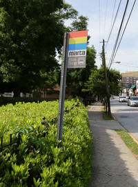 983 Saint Charles Ave NE in Atlanta, GA - Foto de edificio - Building Photo