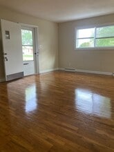 2718-2720 S Stewart Ave in Springfield, MO - Building Photo - Building Photo