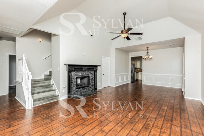 1428 Willow Wood Dr in Carrollton, TX - Building Photo - Building Photo