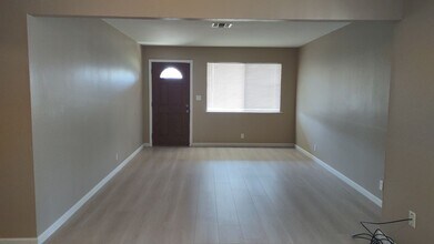 2718 Toro Ct in Rancho Cordova, CA - Building Photo - Building Photo