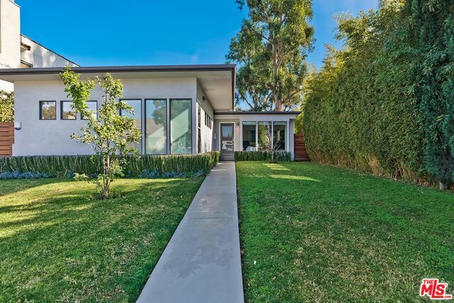 property at 1610 S Hayworth Ave