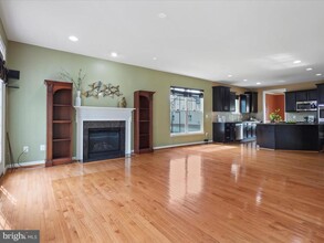 21076 Goose Preserve Dr in Ashburn, VA - Building Photo - Building Photo