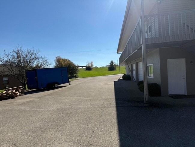 419 Gibson Ln, Unit 4 in Richmond, KY - Building Photo - Building Photo
