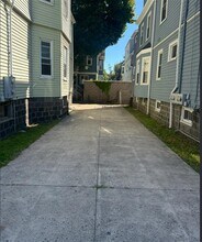 183 College Ave, Unit 1 in Somerville, MA - Building Photo - Building Photo