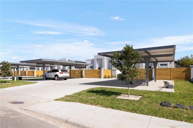 503-505 W Farm to Market 495 in San Juan, TX - Building Photo - Building Photo