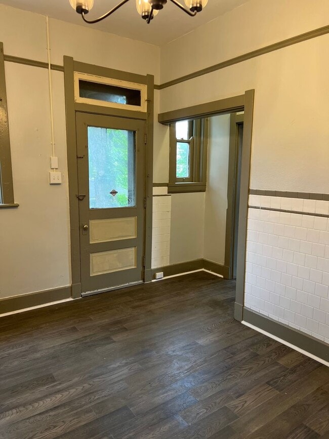 3471 Trimble Ave in Cincinnati, OH - Building Photo - Building Photo