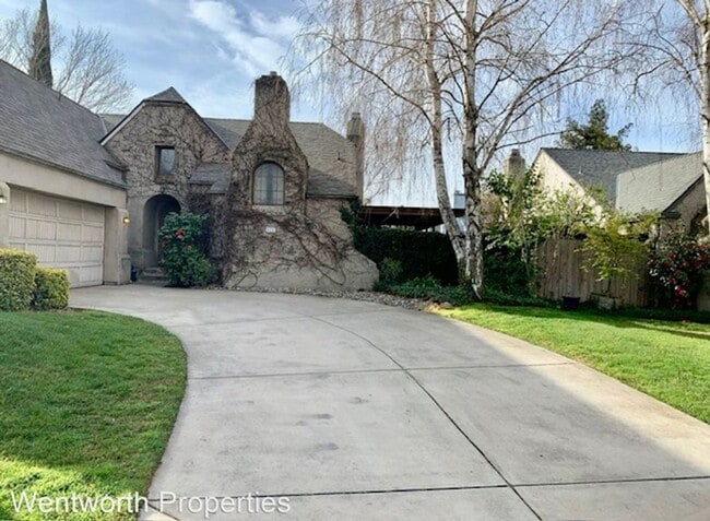 property at 826 Cinnamon Teal Way