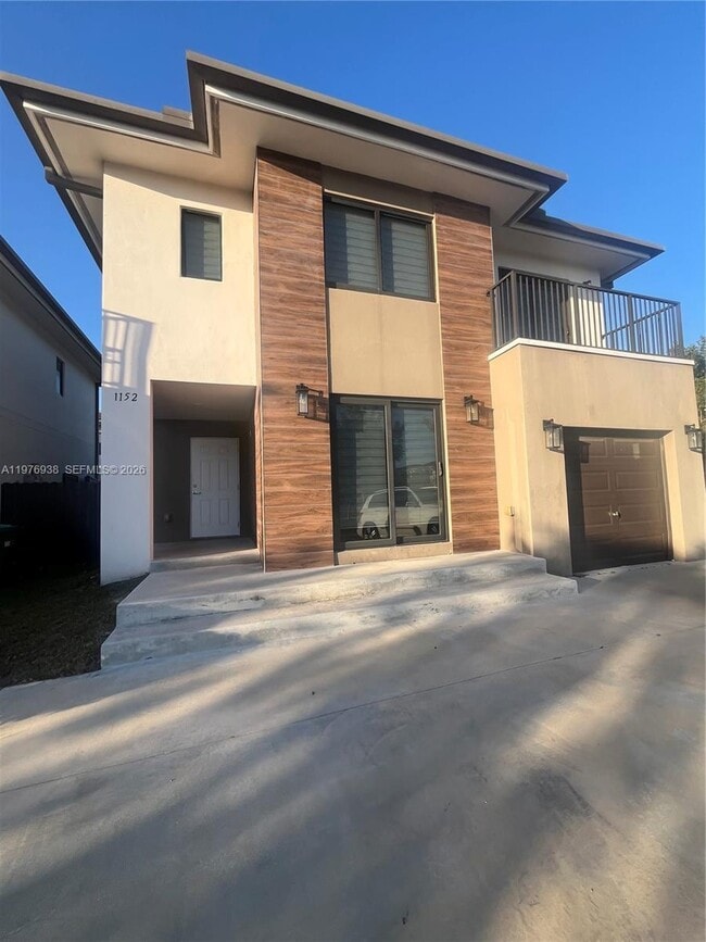 property at 1152 NW 2nd Ln