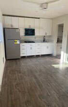 3080 Island Ave, Unit B in San Diego, CA - Building Photo - Building Photo