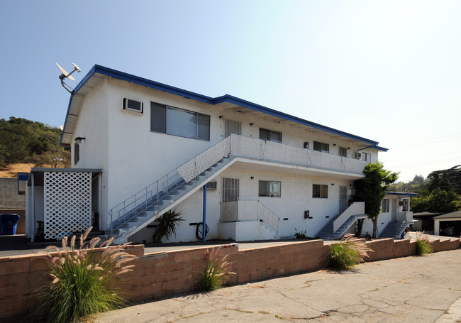 6145 Toltec Way in Los Angeles, CA - Building Photo - Building Photo