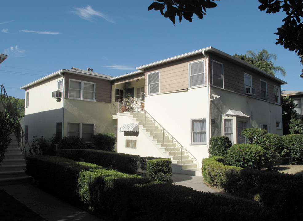 11662-11664 Chandler Blvd in North Hollywood, CA - Building Photo