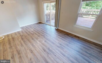 939 Barton Oaks Pl in Herndon, VA - Building Photo - Building Photo